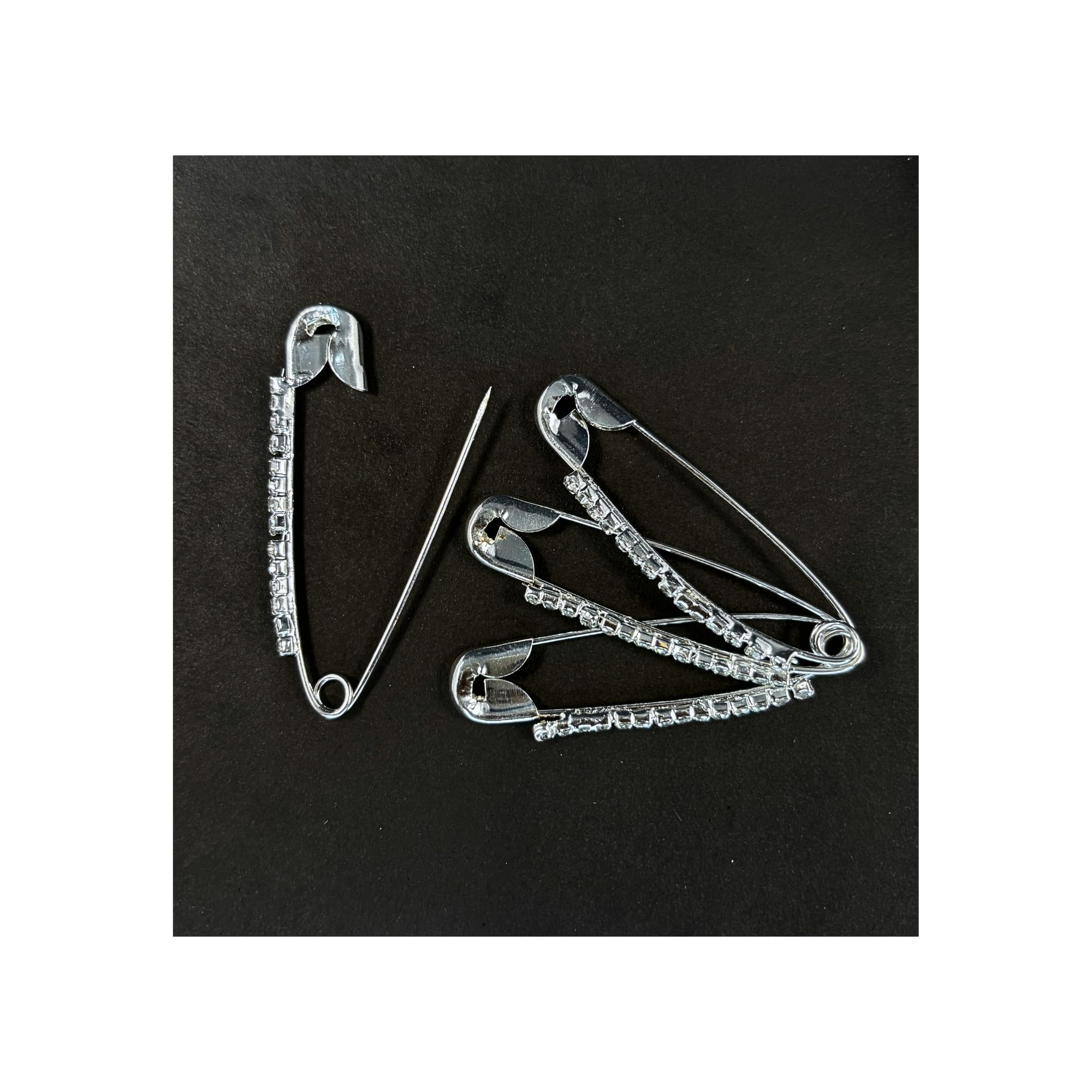 Kàllos Safety pins for Womens