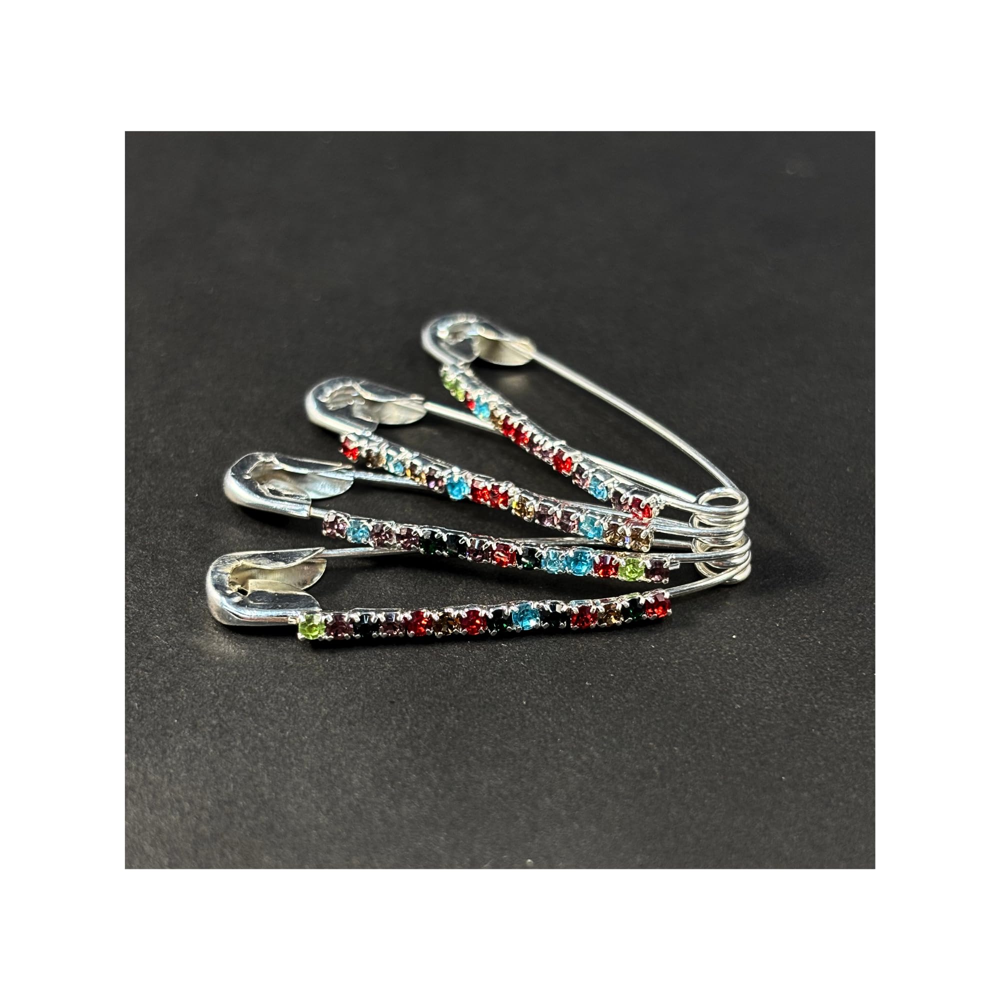 Kàllos Safety pins for Womens