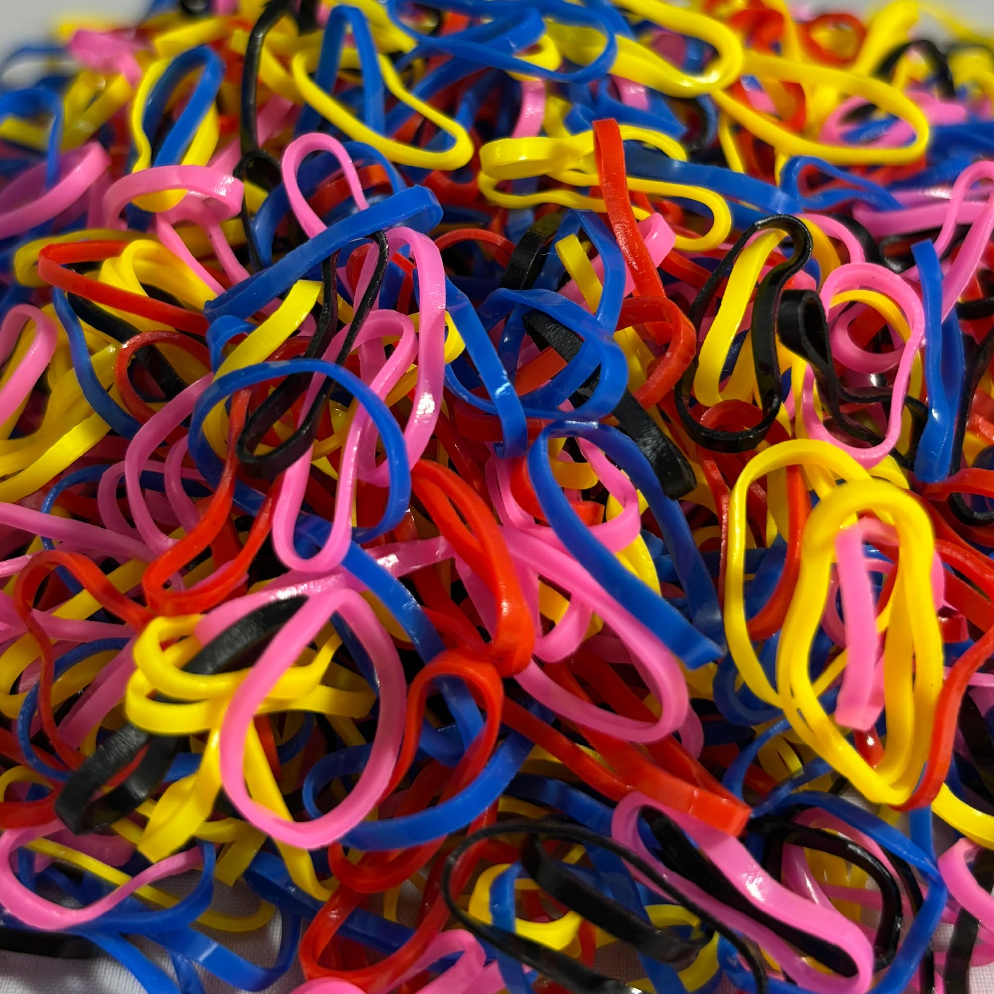 500 Pack Rubber Bands for Hair – Durable, Non-Slip Elastic Hair Ties for All Ages, Perfect for Braids, Ponytails, and DIY Styling | No-Damage, Multi-Use Hair Accessories by Kàllos