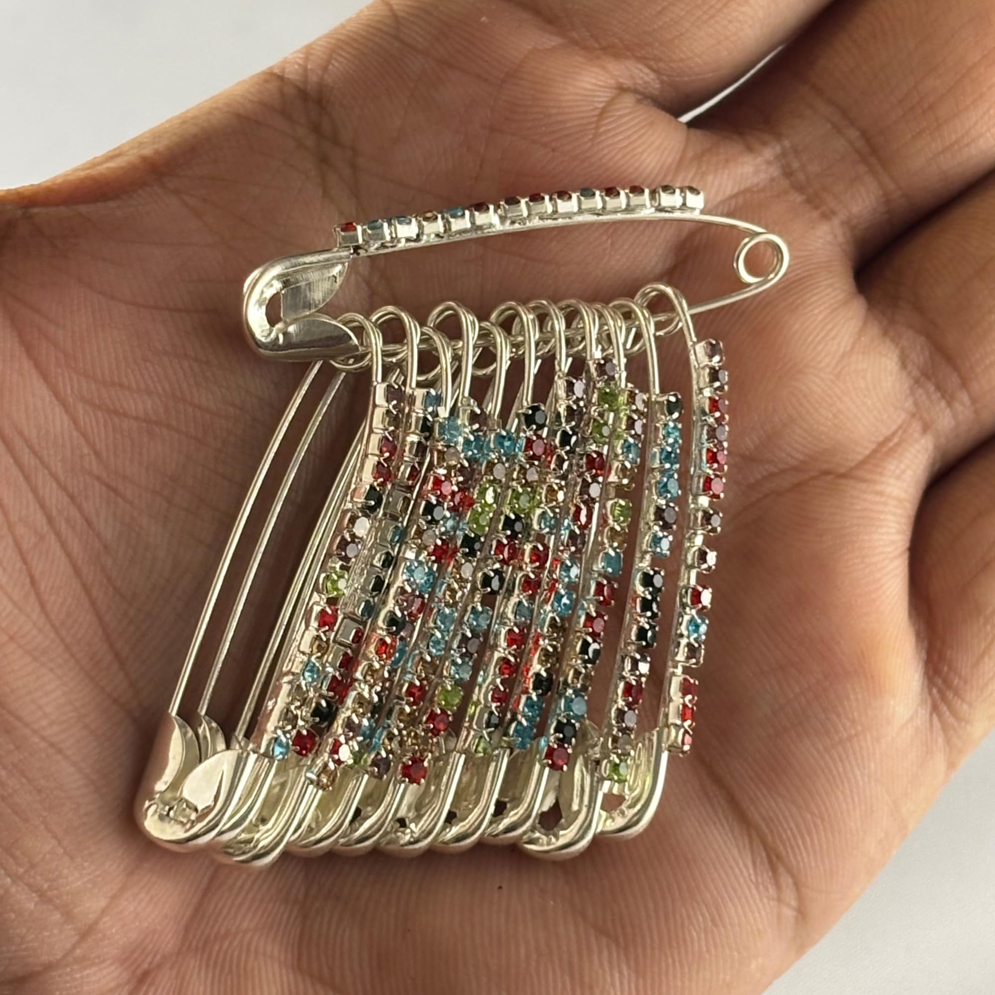 Kàllos Safety pins for Womens